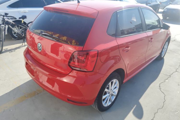 Used Volkswagen Polo 2016 1.6L Automatic Comfort Model
