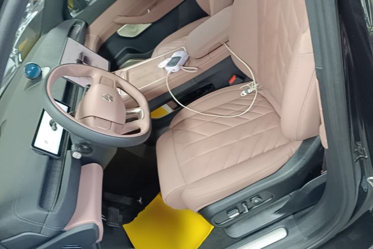 Used Nio EC6 2025 75 kWh