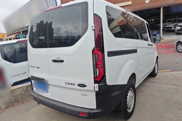 Used Ford Transit 2023 2.0T Gasoline Manual Multifunction Commercial Vehicle Short Wheelbase Low Roof 5/6 Seats