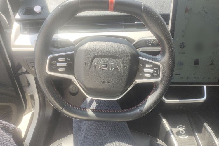 Used NETA V 2021 Long-Range Entertainment Edition Upgrade Model Steering Wheel