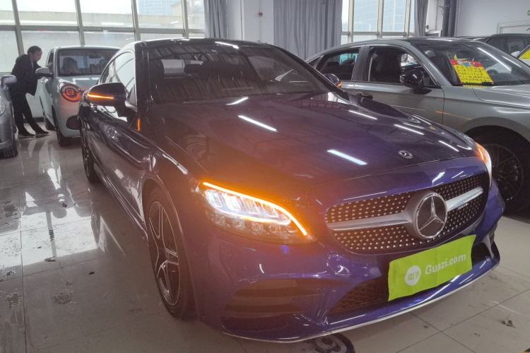 Used Mercedes-Benz C-Class 2020 C 260 Coupe Exterior 1