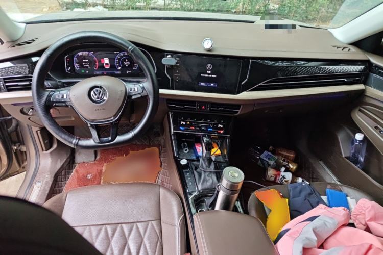Used Volkswagen Passat 2020 330TSI Luxury Edition China VI
