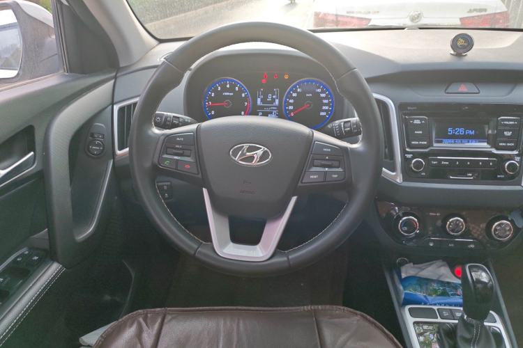 Used Hyundai ix25 2017 1.6L Automatic Smart Version Steering Wheel