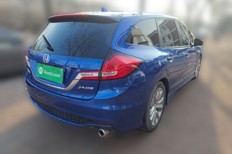 Used Honda Jade 2017 1.8L automatic Comfort version 5 seats
