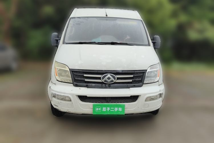 Used SAIC MAXUS Xintu V80 2021 2.0T Manual Classic Aoyuntong Short Wheelbase Mid-Roof 5/6-Seater Front