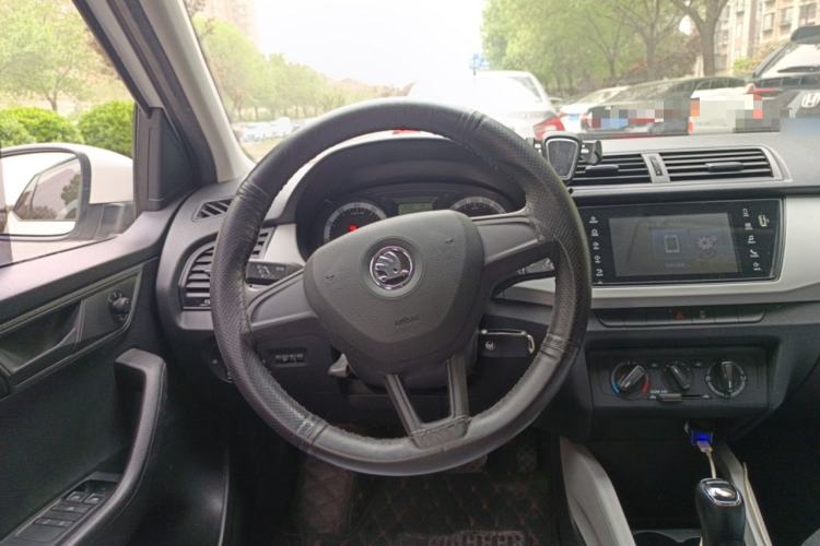 Used Skoda Fabia 2017 1.4L Automatic Car Enjoy Edition
