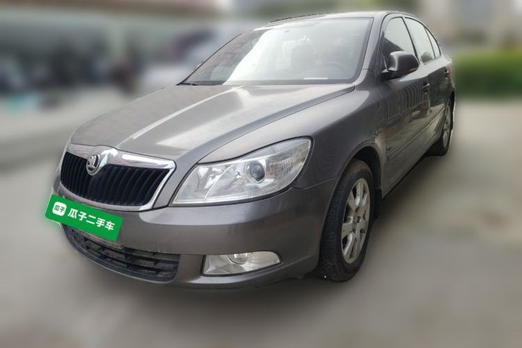 Used Skoda Octavia 2015 Classic Model 1.6L Manual Yijie Edition