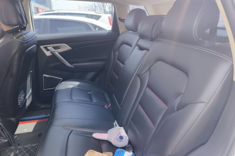 Used Geely Auto Emgrand X7 Sport 2018 1.8TD Automatic Two-Wheel Drive Smart Connect 4G Internet Edition
