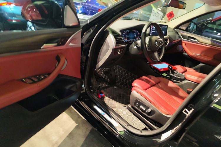 Used BMW X3 2022 xDrive30i Luxury Model M Night Sky Package Driver Seat