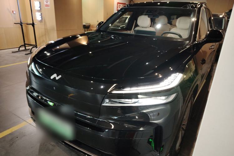 Used ONVO Luxeed L90 2025 Model—Max Six-Seater Version