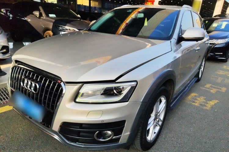 Used Audi Q5 2017 Plus 40 TFSI Technology Model