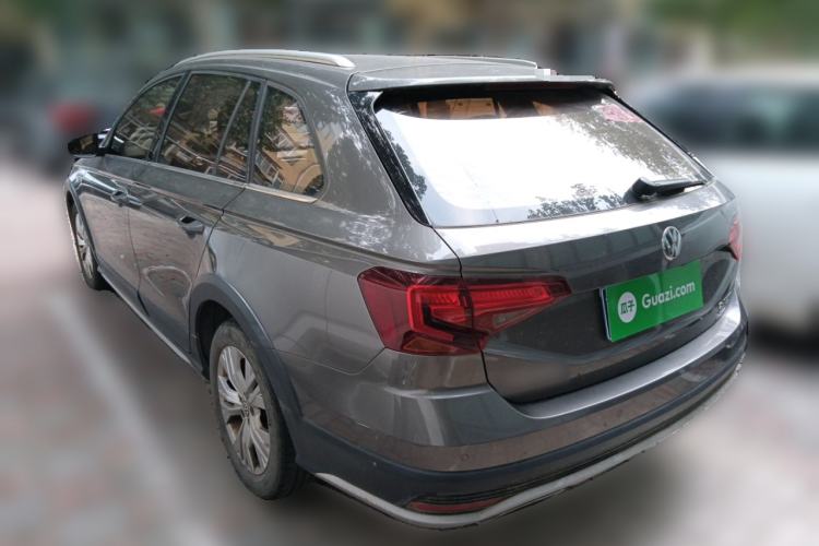 Used Volkswagen C-TREK 2017 230TSI DSG Comfort Version