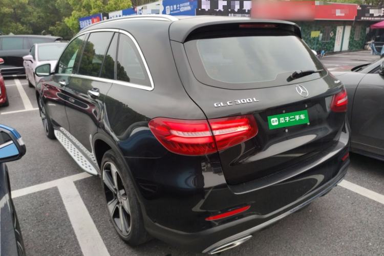 Used Mercedes-Benz GLC 2019 GLC 300 L 4MATIC Dynamic Model Rear Left 45 Deg