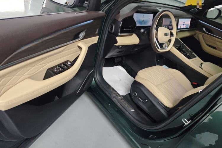 Used Geely Auto Monjaro L 2025 Dongfang Yao 2.0TD Automatic All-Wheel-Drive Wangyue Edition