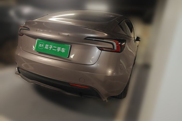 Used Tesla Model 3 2025 Rear-Wheel-Drive Version
