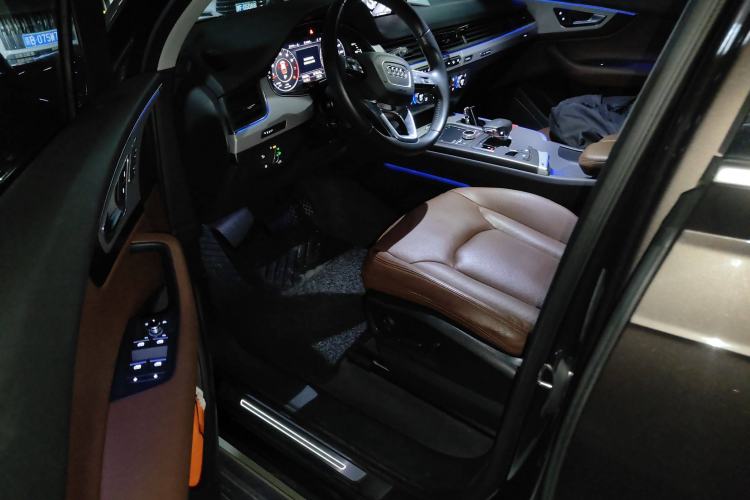 Used Audi Q7 2018 45 TFSI Technology Edition
