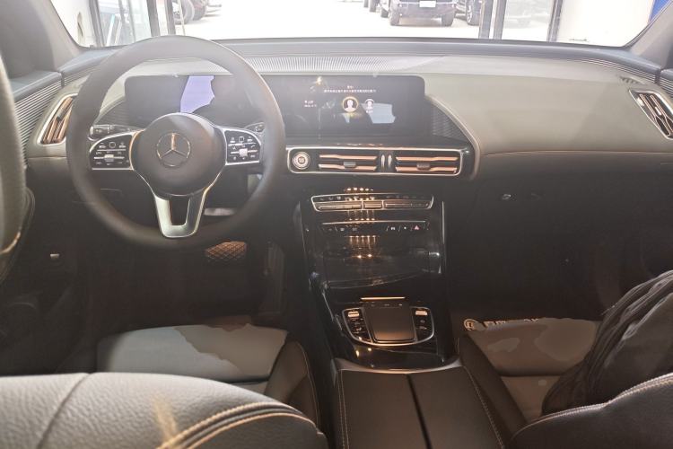 Used Mercedes-Benz EQC 2022-Year Restyled EQC 350 4MATIC
