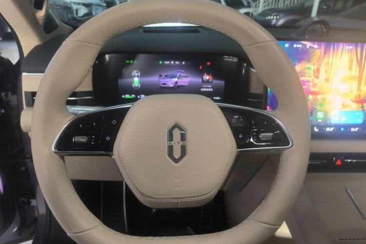 Used Hima AITO M5 2025 Extended-Range Ultra All-Wheel-Drive Version
