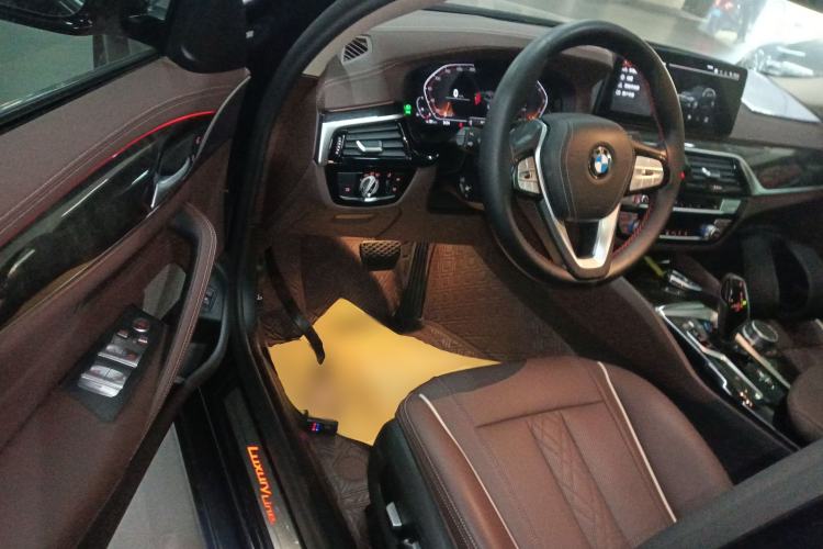 Used BMW 5 Series 2021 525Li Luxury Package
