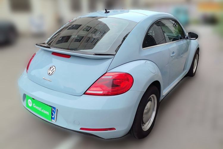 Used Volkswagen Beetle 2015 180TSI model
