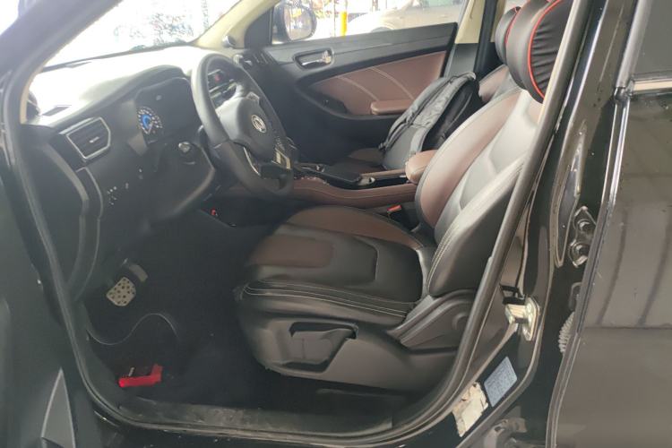 Used Dongfeng Fengon 580 2017 1.5T CVT Luxury Model