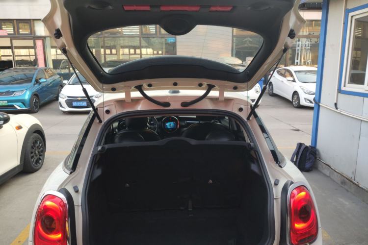 Used MINI MINI 2019 1.5T ONE PLUS Five-Door Edition
