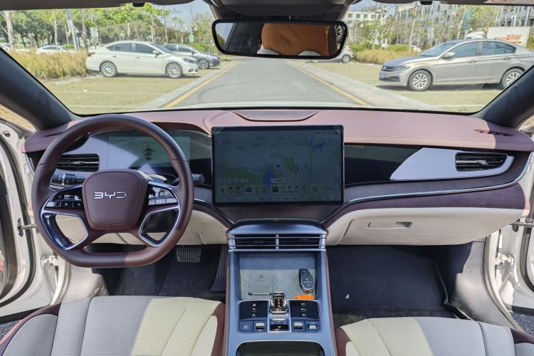 Used BYD Seal 2024 HONOR Edition DM-i 1.5L 121km Prestige Model