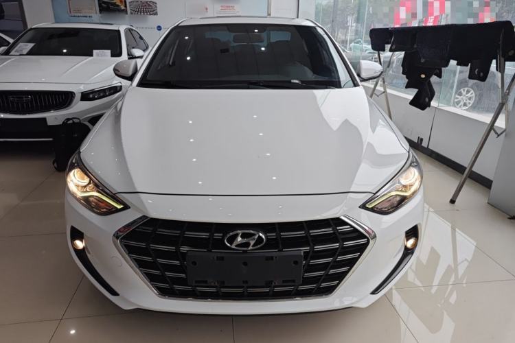 Used Hyundai Elantra (6th Generation / Lingdong) 2019 1.4T Dual-Clutch Xuan Dong · Dynamic Model