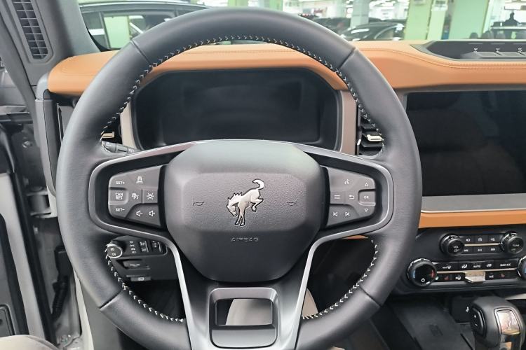 Used Ford Bronco 2024 2.3T Long Beach Big-Foot Off-Road Version
