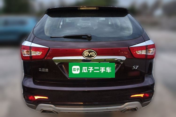 Used BYD S7 2015 2.0T Upgraded Automatic Luxury Version Rear