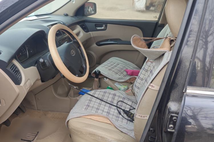 Used Kia Sportage 2012 2.0L Manual Two-Wheel Drive GL Trim Left Front Seat