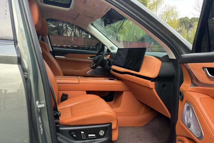 Used Wey Lanshan 2025 Four-Wheel Drive Ultra Interior 5