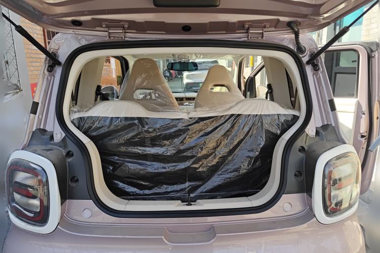 Used Bestune Pony 2026 222km Colorful Horse
