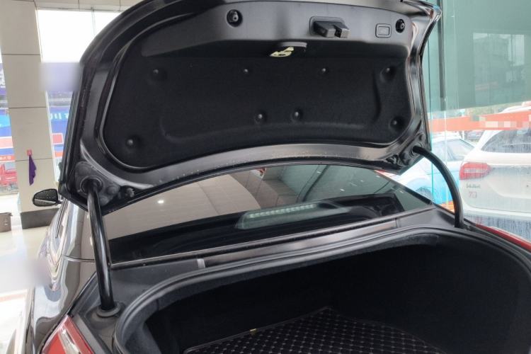 Used Jaguar XJ 2016 XJL 3.0 SC Two-Wheel-Drive Elegant Business Edition
