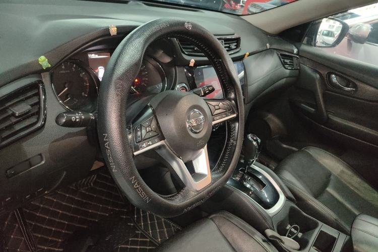 Used Nissan X-Trail 2019 2.0L CVT Smart Connect Comfort Edition 2WD
