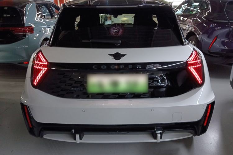 Used MINI Electric COOPER JCW 2025 JOHN COOPER WORKS