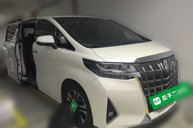 Used Toyota Alphard 2018 3.5L Prestige Edition Front Right 45 Deg