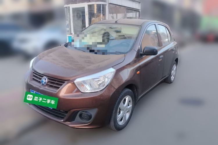 Used Venucia R30 2014 1.2L Manual Luxury Edition