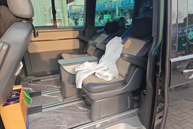 Used Volkswagen Multivan 2014 2.0 TSI Four-Wheel-Drive Executive Edition
