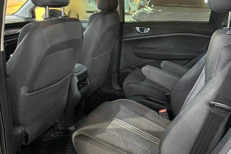 Used Wuling Jiachen 2022 1.5L Manual Enjoyment Elite Model