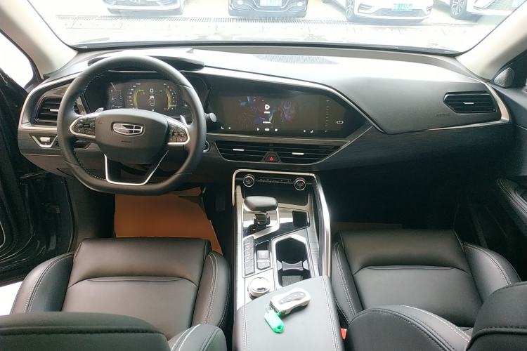 Used Geely Auto Monjaro 2020 High-Energy Edition 350T Yáoxīngzhě Center Console