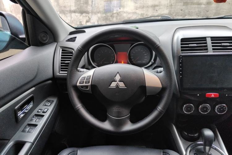 Used Mitsubishi ASX 2013 2.0L CVT Two-Wheel Drive Elite Edition
