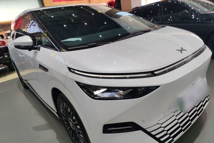 Used XPeng X9 2025 740 Ultra-Long Range Max