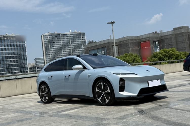 Used Nio ET5T 2025 75 kWh Touring