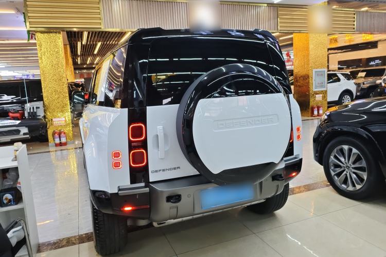 Used Land Rover Defender 2025 110 3.0T P400 – Dynamic HSE