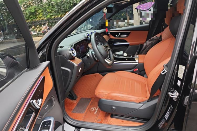 Used Mercedes-Benz GLC 2023 GLC 300 L 4MATIC Dynamic 7-Seater Left Front Seat