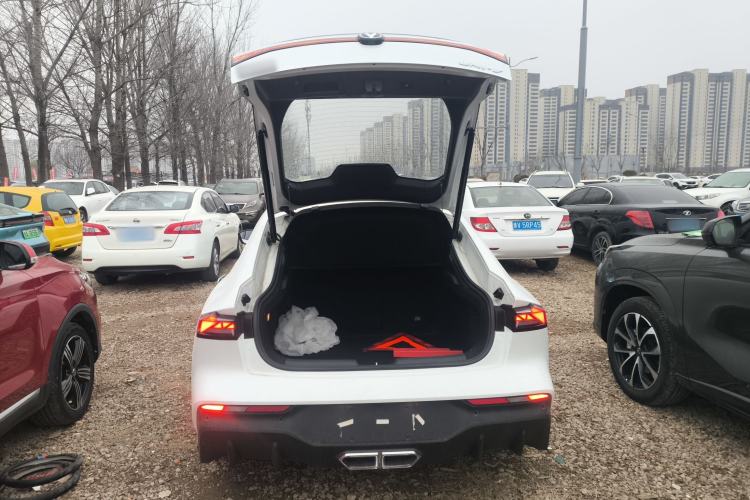 Used Changan UNI-V iDD 2024 Blue Whale Smart Electric iDD 136km ZhiKu Model