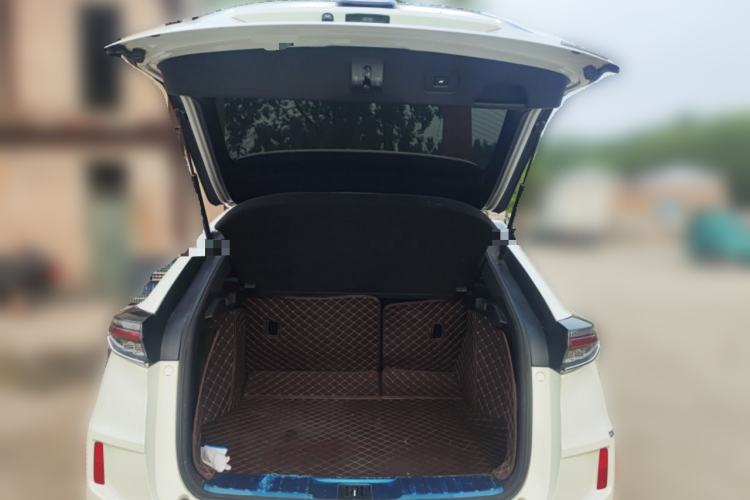 Used Honda UR-V 2020 370TURBO Two-Wheel Drive Luxury Edition Trunk