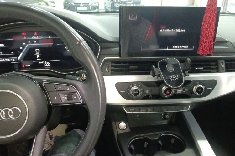 Used Audi A4L 2022 40 TFSI Fashion Dynamic Model