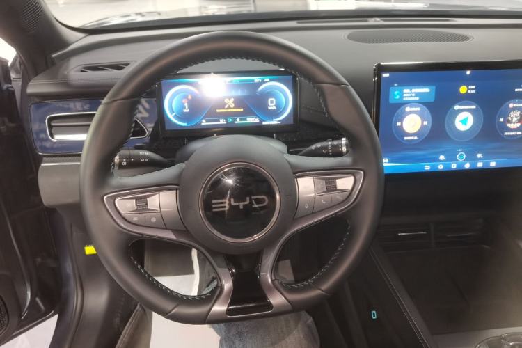 Used BYD Seal 06 New Energy 2024 DM-i 120KM Prestige Model Steering Wheel